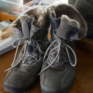 BareTraps Snowboots